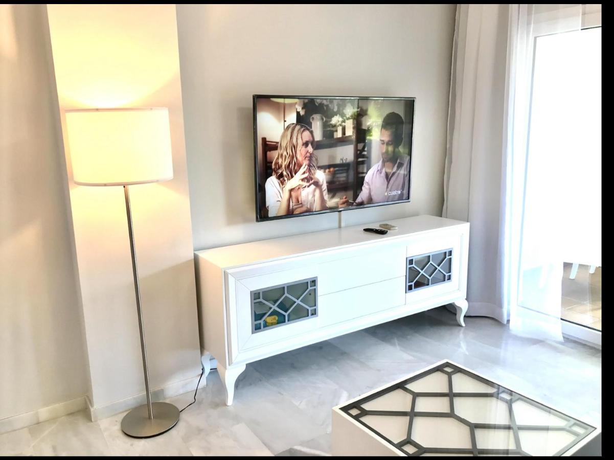 Mi Capricho Beachfront- 3-7 Apartment With Sea Views Sitio de Calahonda Luaran gambar